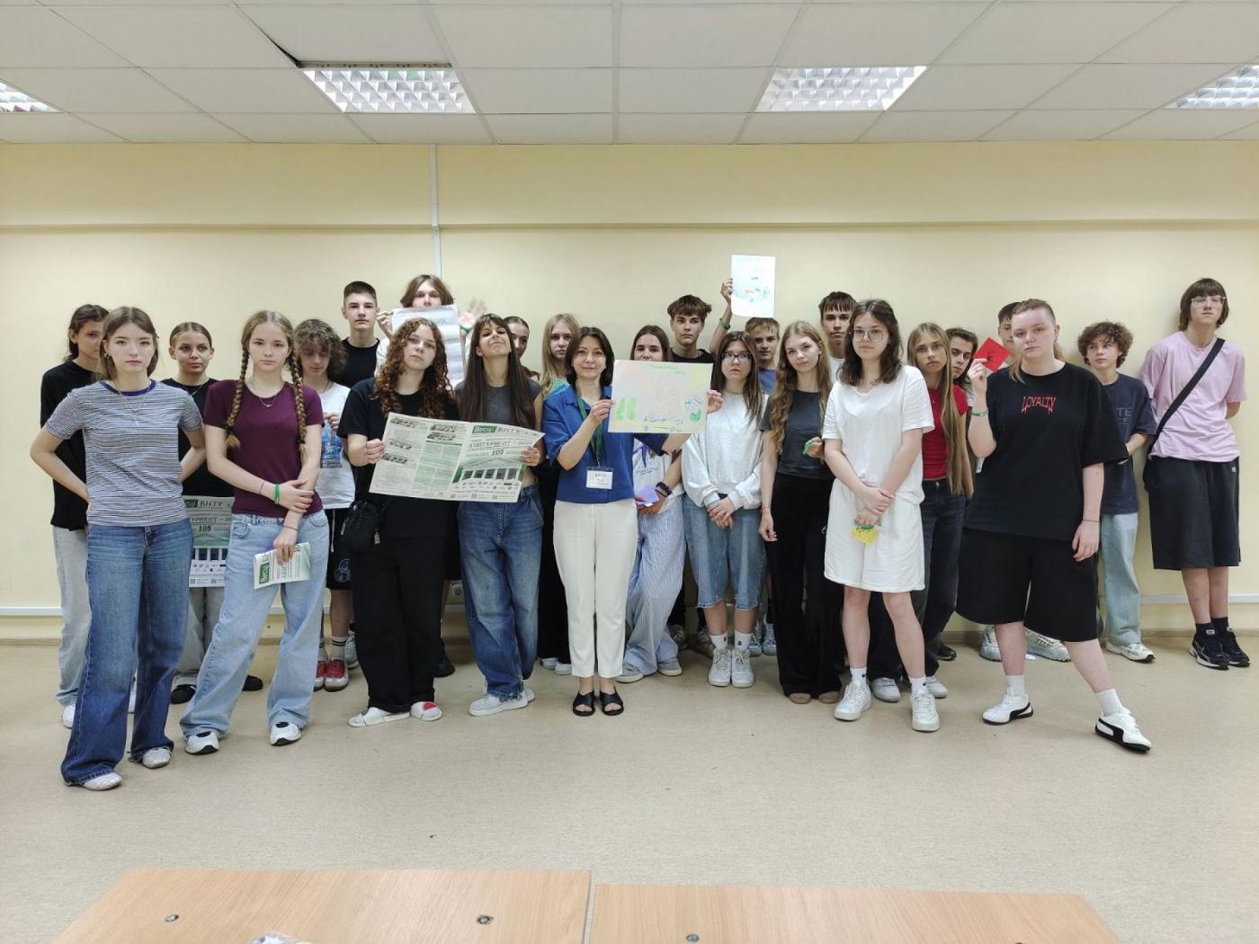 Школьники из лагеря «Политехник» познакомились с инженерными профессиями